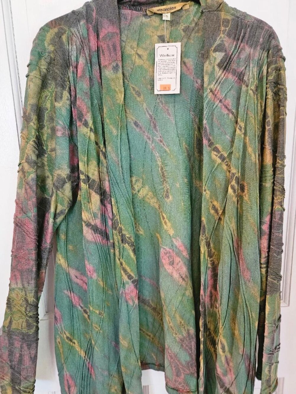 Windhorse multicolored tunic tie-dye pattern on textured fabric S=L/XL